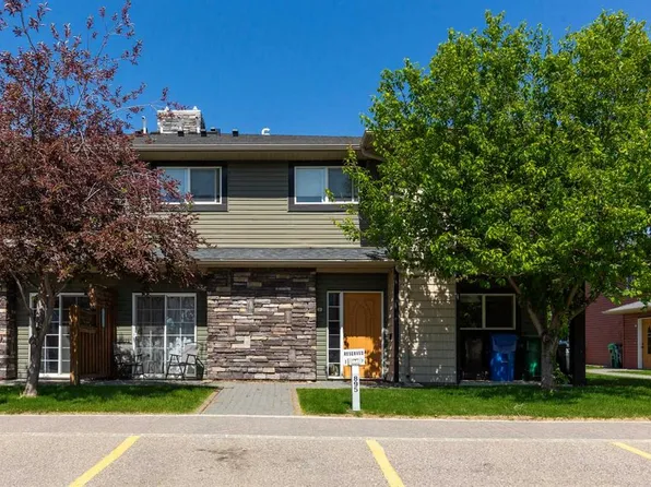 895 Mount Sundance Mnr W #2, Lethbridge, AB T1J 1X7