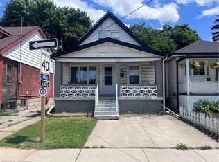 136 Robins Ave, Hamilton, ON L8H4N8