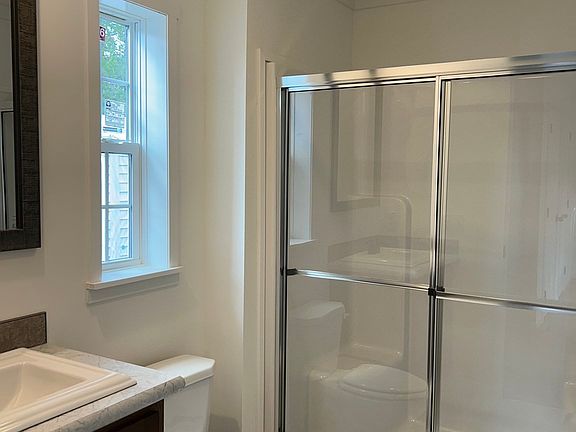3rd image of 14 Berkeley St