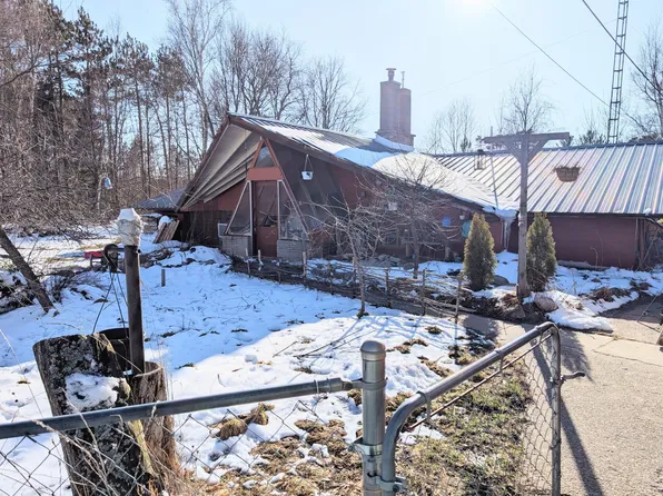 3154 S 39th Rd, Cadillac, MI 49601