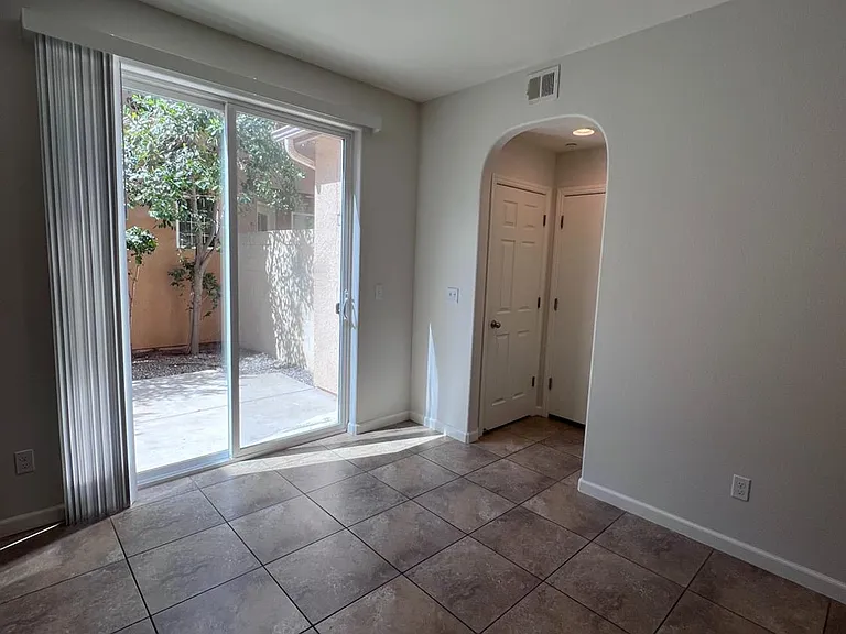 3247 W Reflections Dr — Photo 8