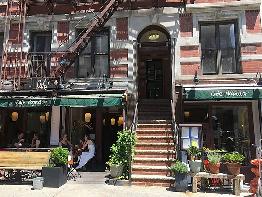 Rented by Warren T Real Estate Corp. | media 23