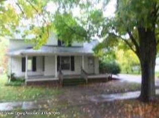 119 E Washington St, Maple Rapids, MI 48853