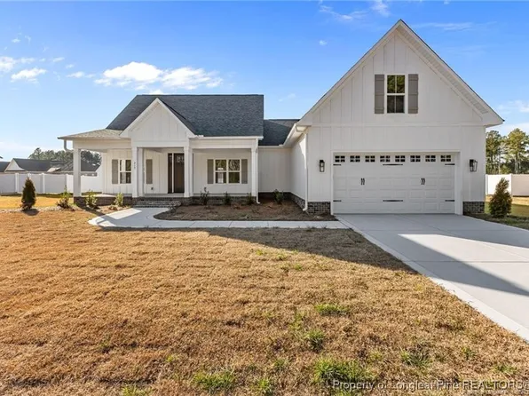 6729 Sim Canady Rd, Hope Mills, NC 28348