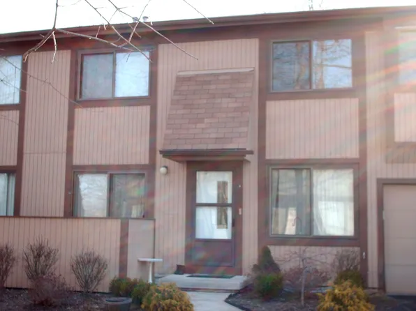 35049 N Turtle Trl APT A, Willoughby, OH 44094