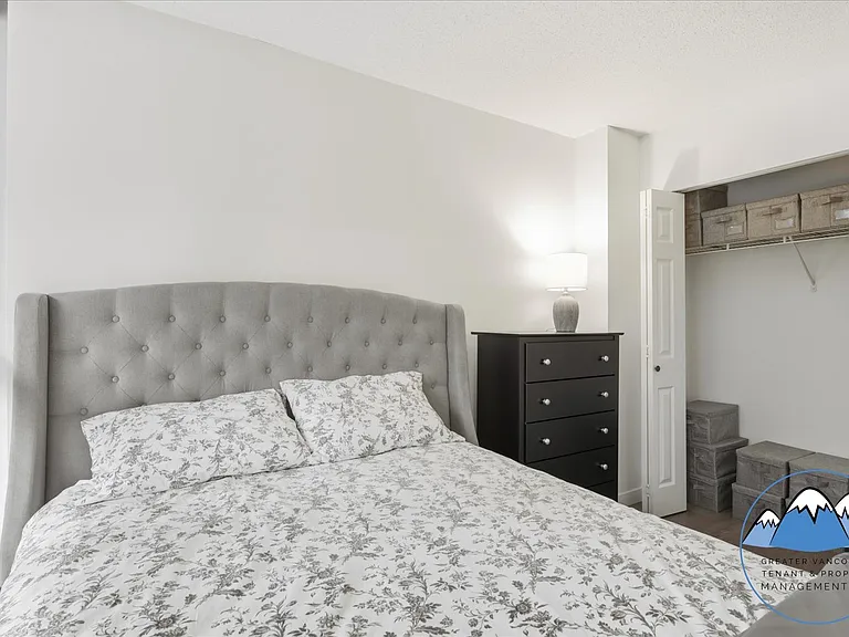 1420 Georgia St W — Photo 14
