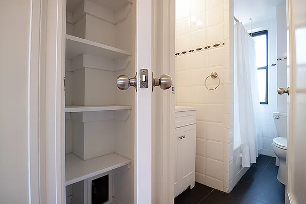 Rented by Rita S Citrin, LREB | media 9