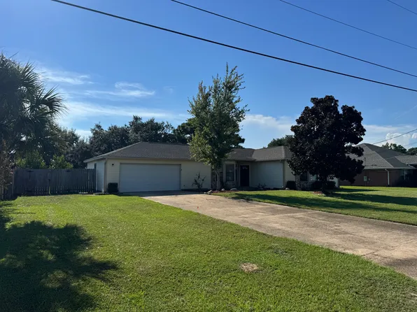 2029 Bayou Dr, Navarre, FL 32566