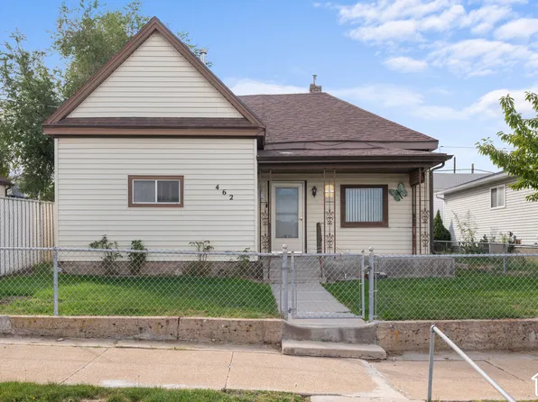 462 E Vine St, Tooele, UT 84074