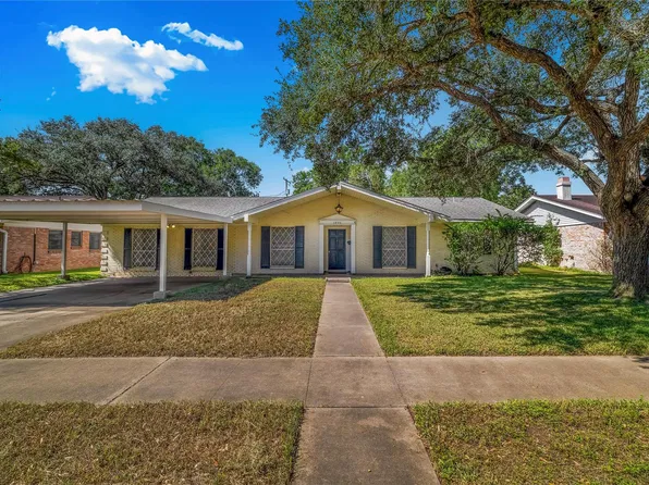 3406 Erwin Ave, Victoria, TX 77901