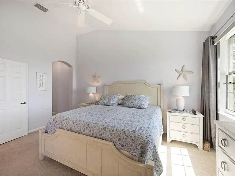 4604 Club Dr #B202 — Photo 23