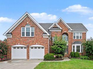 10209 Swanhaven Ct, Raleigh, NC 27617