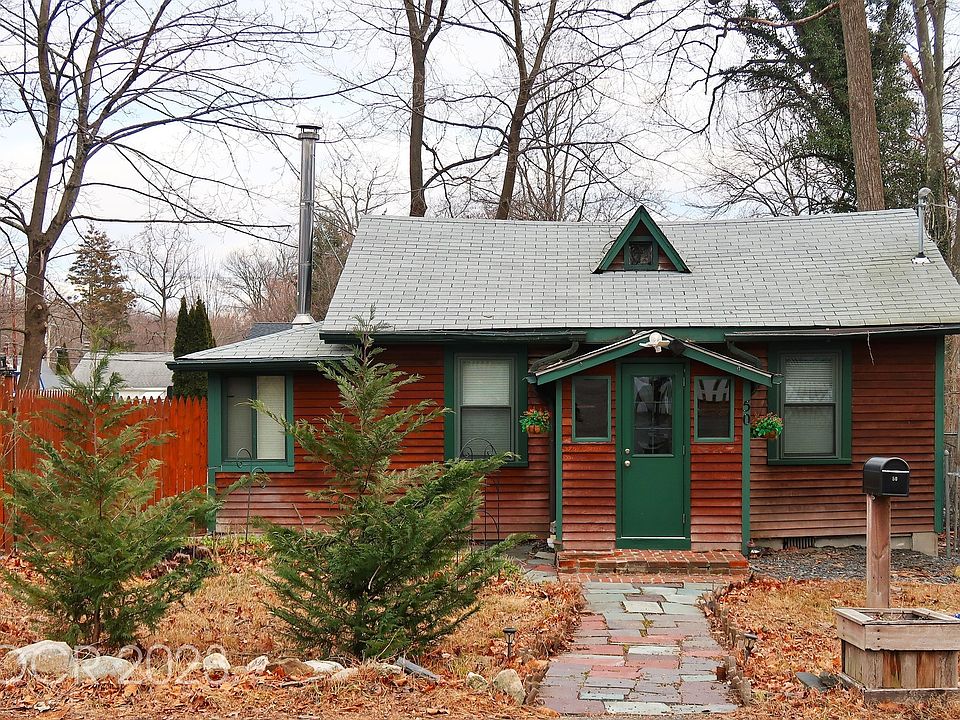 1st image of 50 Forest Ln