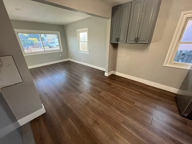 3613 Barrett Ave — Photo 2