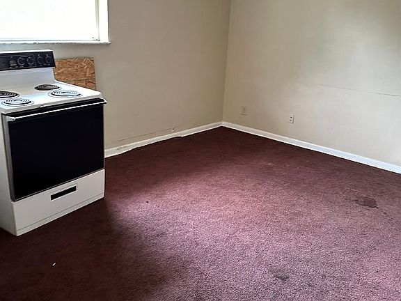 4th image of 1617 Pelham Pl