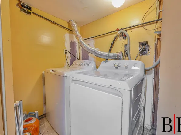 1448 East 53rd Street image 13 of 21