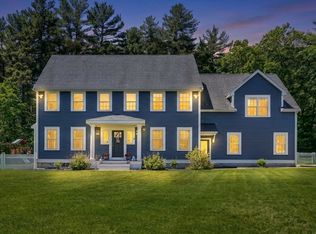 3 Bristol Pond Dr, Norfolk, MA 02056