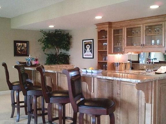 4th image of 142 Lake Vista Cir