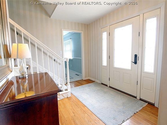 2nd image of 16 Carriage Rd