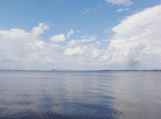 5161 Yacht Club Rd, Jacksonville, FL 32210