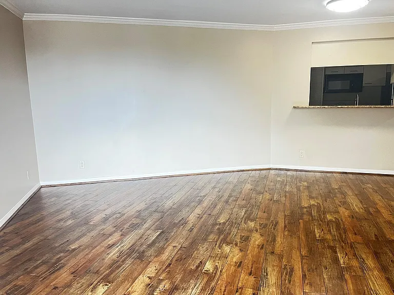 3525 Sage Rd #201 — Photo 7