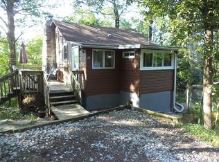 20 Oakwood Trail N, Monroe, NY 10950