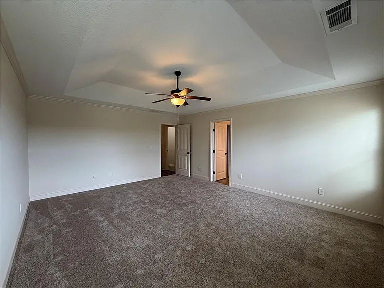2125 Savannah Dr — Photo 13