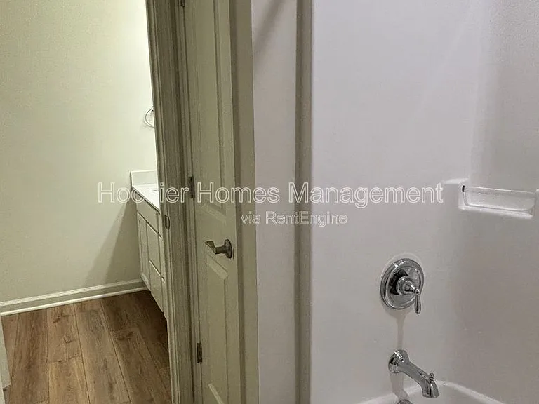 7255 Shroyer Way — Photo 21