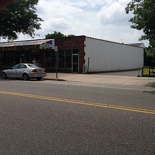 1st image of 301 Nassau Blvd
