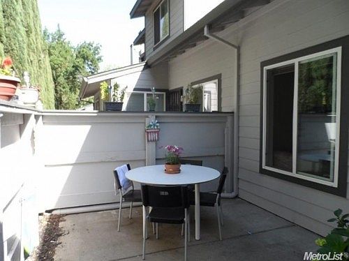 4th image of 6228 Oak Valley Ln