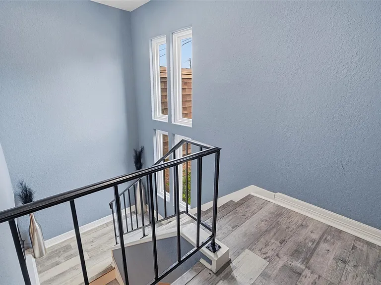 2938 Camelot Ln — Photo 26