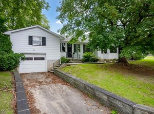 405 Middlesex St, Phillipsburg, NJ 08865