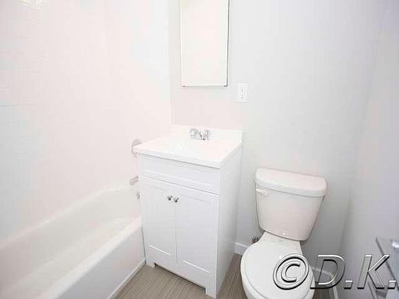 4th image of 230 E Broadway #3F