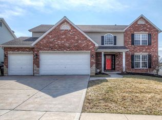 538 Great Oaks Meadow Dr, Wentzville, MO 63385