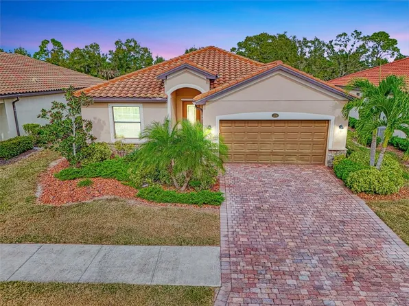 12750 Cinqueterre Dr, Venice, FL 34293