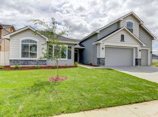 6189 E Canyon Crossing Dr, Nampa, ID 83687