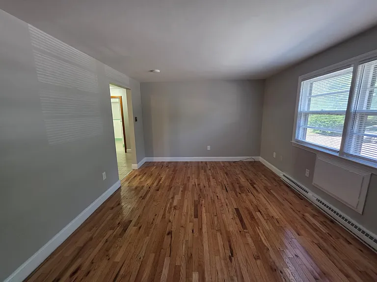 148 Bradford Ave #7B — Photo 7