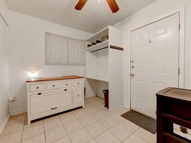 303 Manning Dr — Photo 18