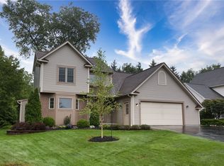 18 Rende Park, Fairport, NY 14450