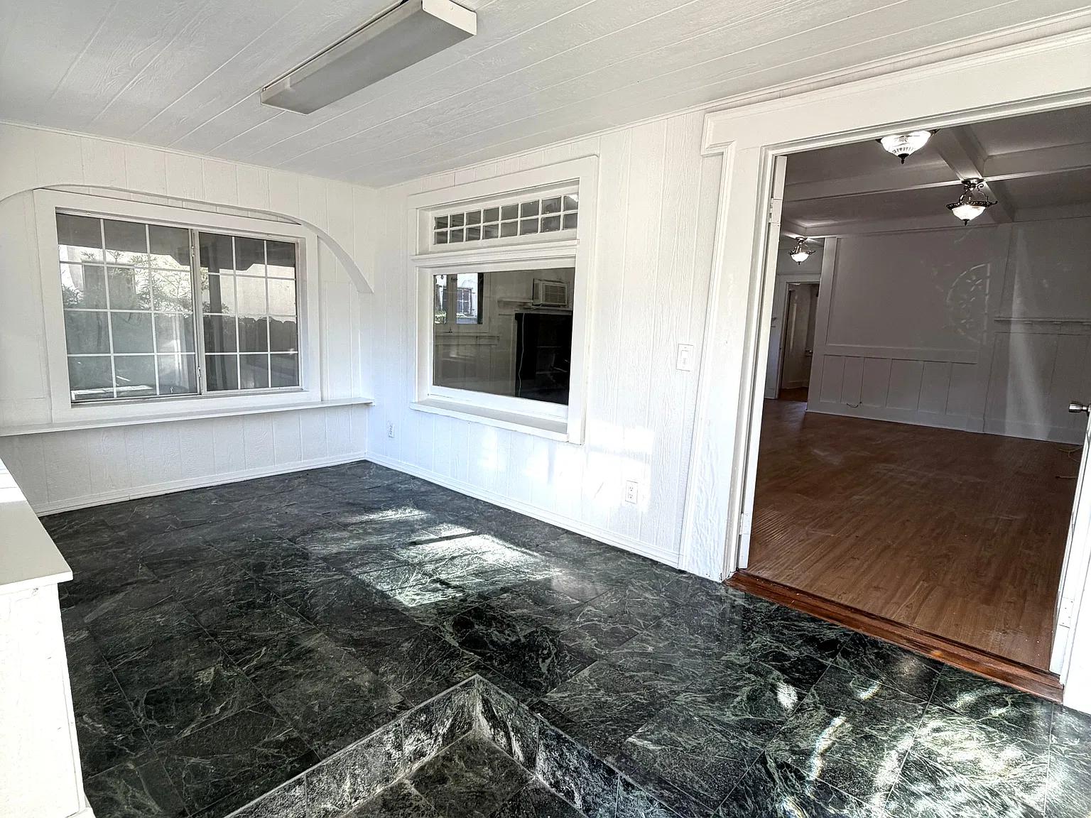 2 bed, 1200 sqft, $2,600 — Photo 1