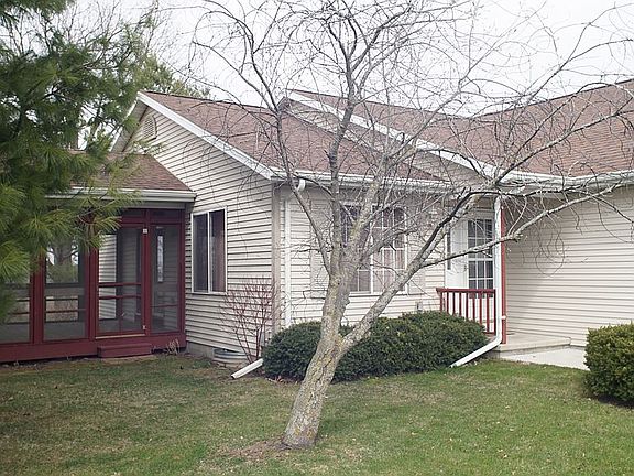 3rd image of N6094 Southview Ct