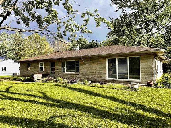311 W 12th St, Portland, IN 47371