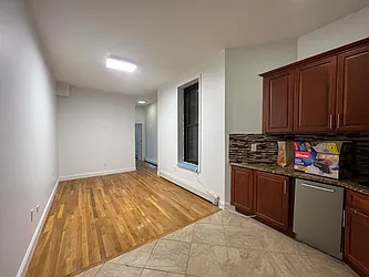 Rented by MADEHOME