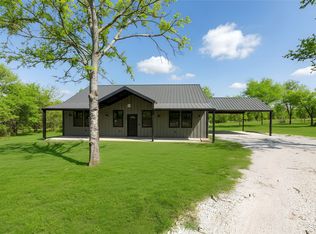 115 Valley Ridge Ct, Bridgeport, TX 76426