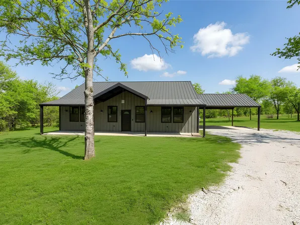 115 Valley Ridge Ct, Bridgeport, TX 76426