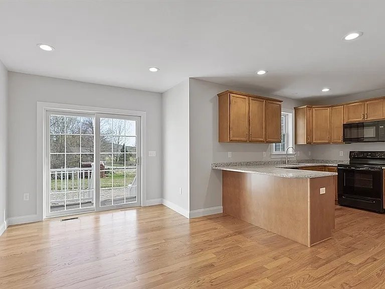 149 Lowell Rd #U-1 — Photo 12