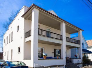 2198 W 105th St APT 3, Cleveland, OH