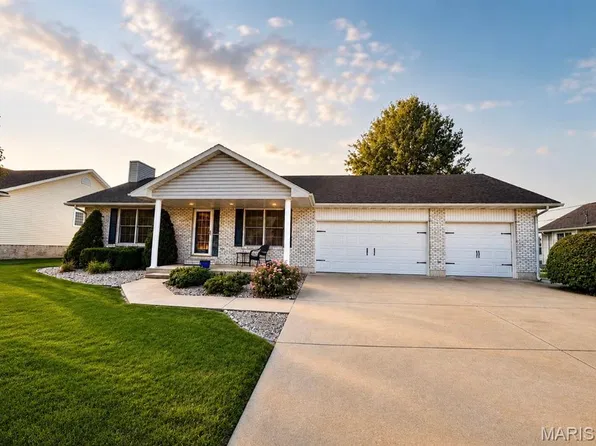 22 Hibiscus Ln, Hannibal, MO 63401