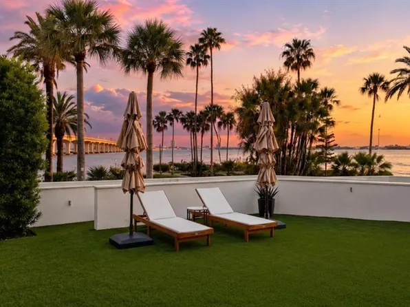 988 Boulevard Of The Arts APT 109, Sarasota, FL 34236