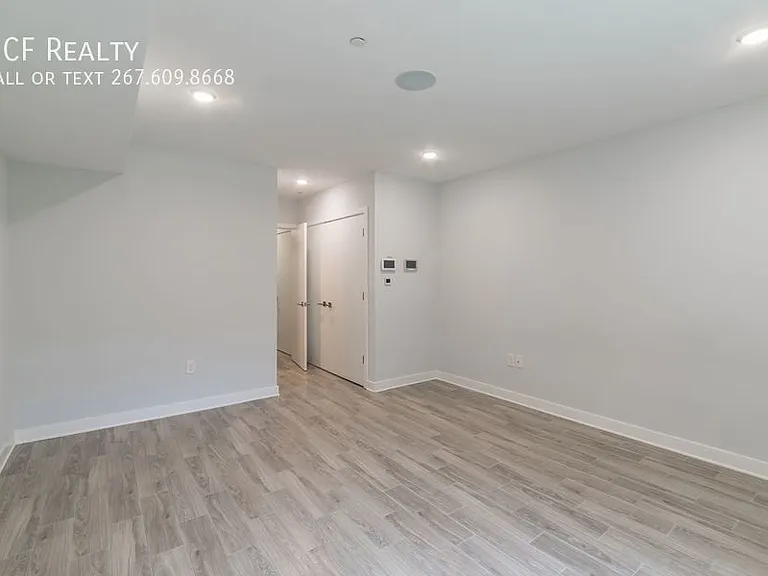 1755 N Marshall St #A — Photo 23